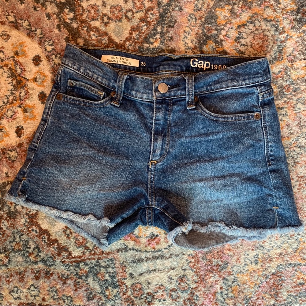 GAP authentic summer shorts denim size 25